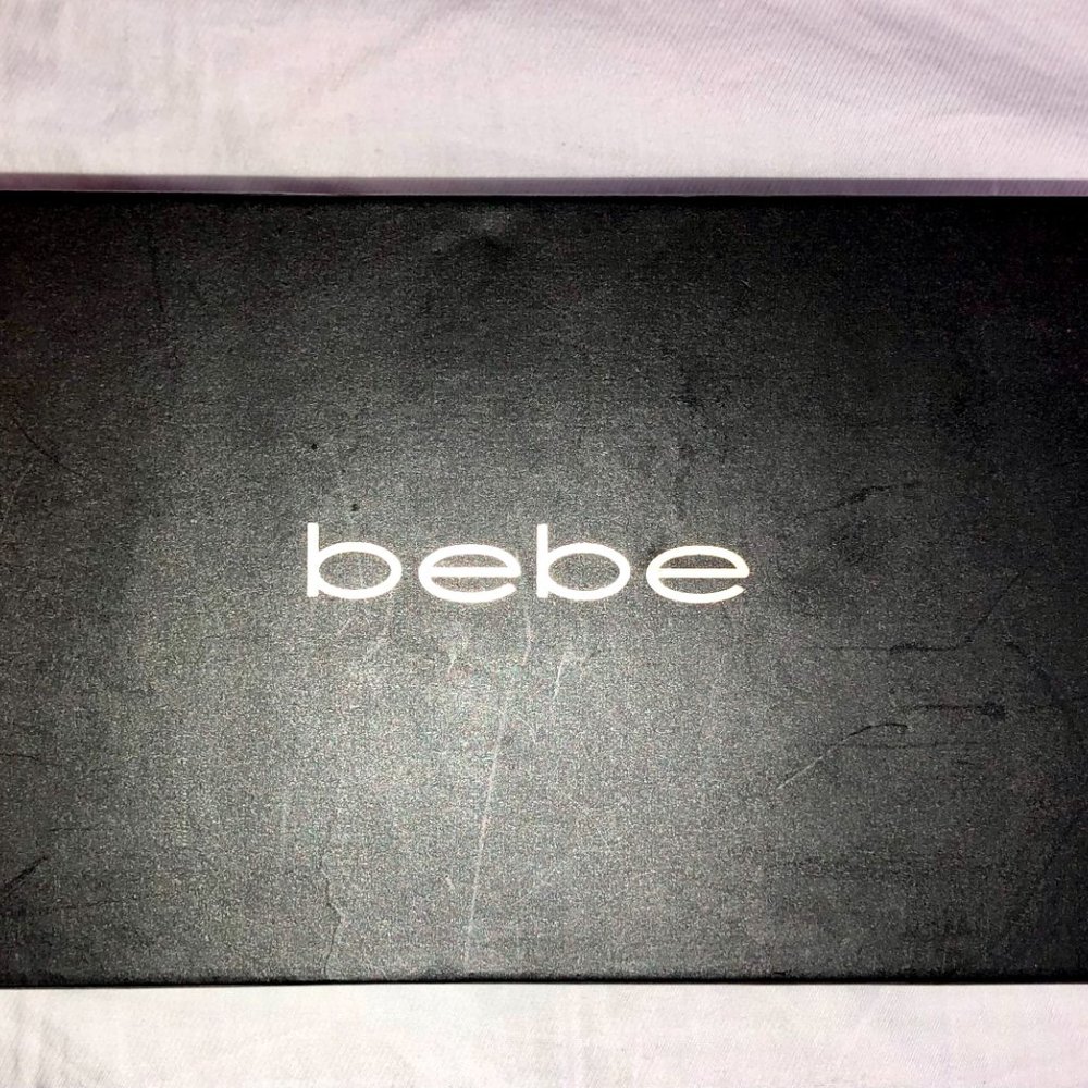 Bebe Embossed Patent Wallet in Blush | NWT - Picture 4 of 4